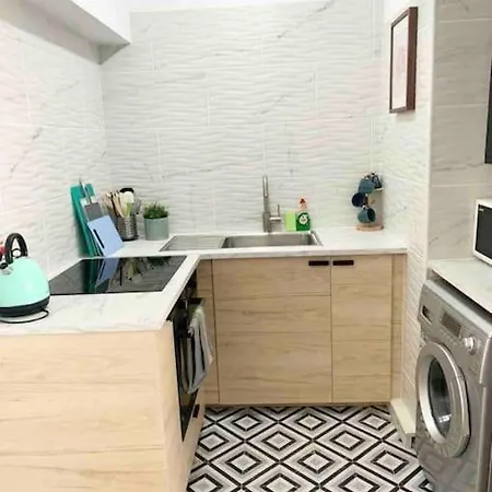 Emma Sea View לרנקה