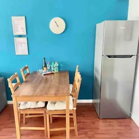 Emma Sea View דירה